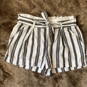 Paper bag waist shorts